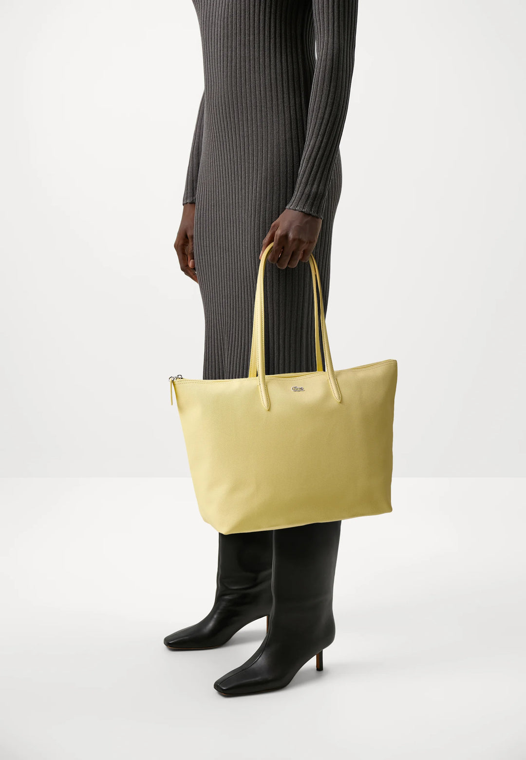 Lacoste - Lacoste Women's L.12.12 Concept Pale Yellow Zip Tote Bag - لاكوست - حقيبة لاكوست النسائية L.12.12 كونسبت توت بسحاب أصفر باهت