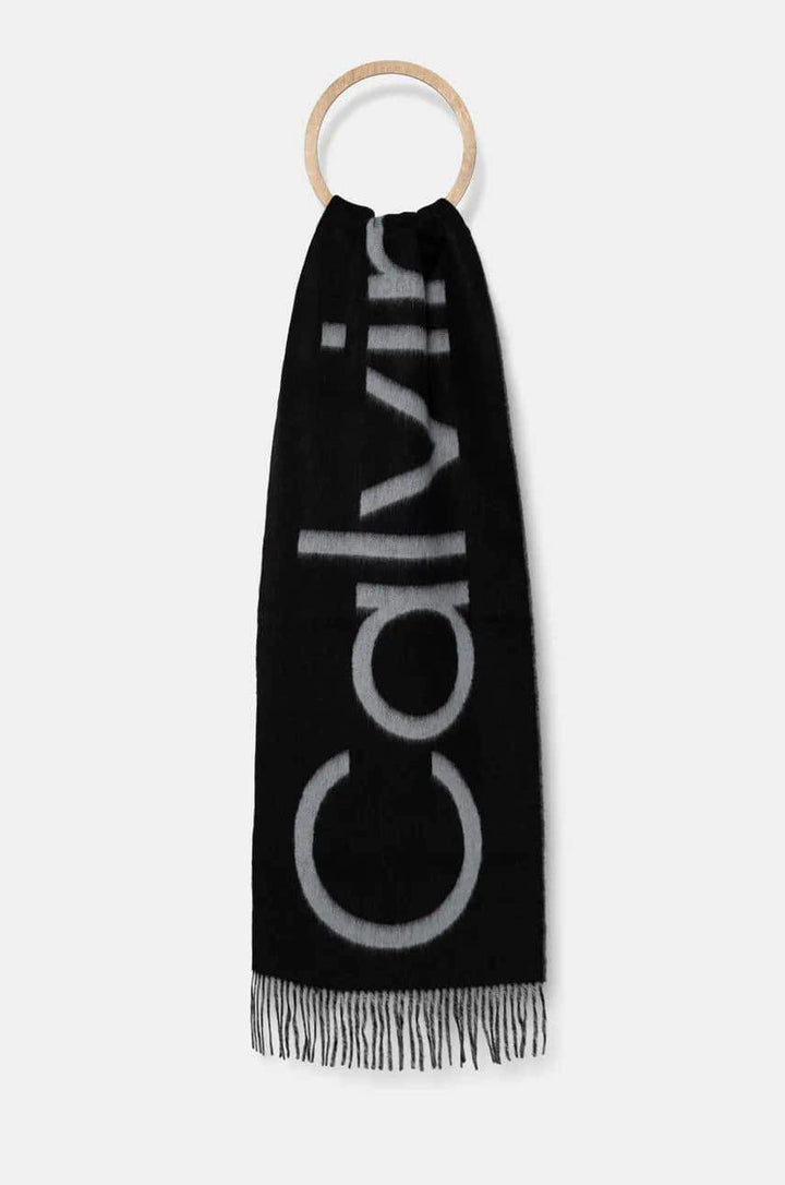 Calvin Klein - Calvin Klein Logo Scarf - كالفن كلاين - وشاح بشعار كالفن كلاين