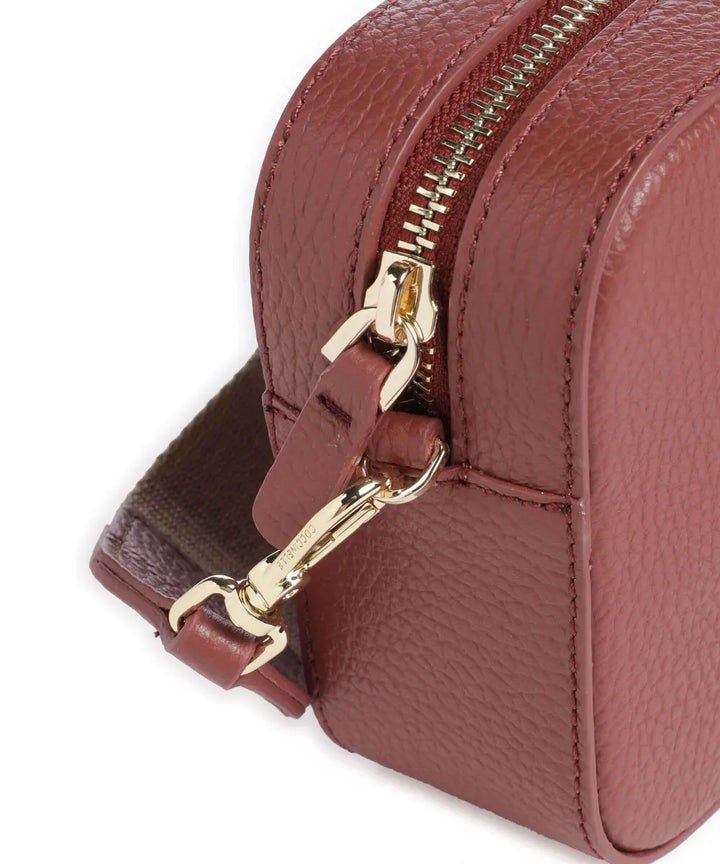 COCCINELLE - Coccinelle Pebbled Leather Crossbody Bag with Logo Strap - كوتشينيل - حقيبة كروس بودي من الجلد المحبب مع حزام شعار