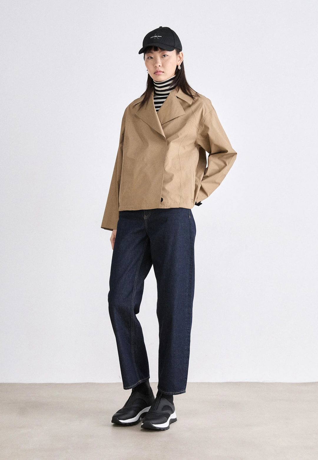 Calvin Klein - High-Top Zippered Sneaker Boot - كالفن كلاين - حذاء رياضي برقبة عالية بسحاب