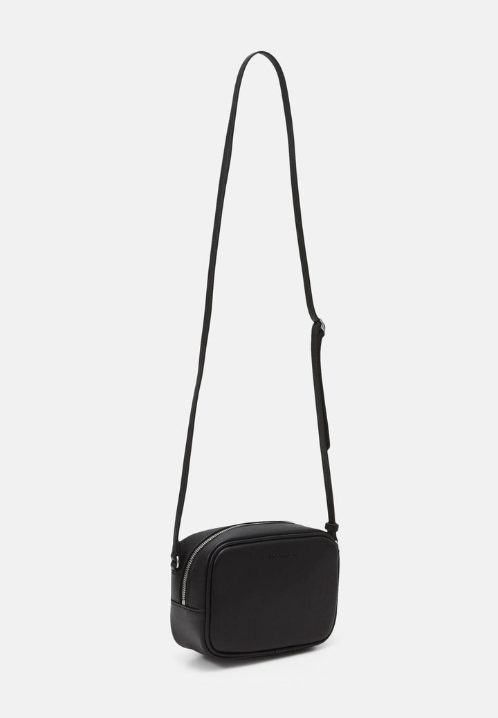 Calvin Klein Jeans - Calvin Klein Jeans Crossbody Bag - كالفن كلاين جينز - حقيبة كروس بودي كالفن كلاين جينز