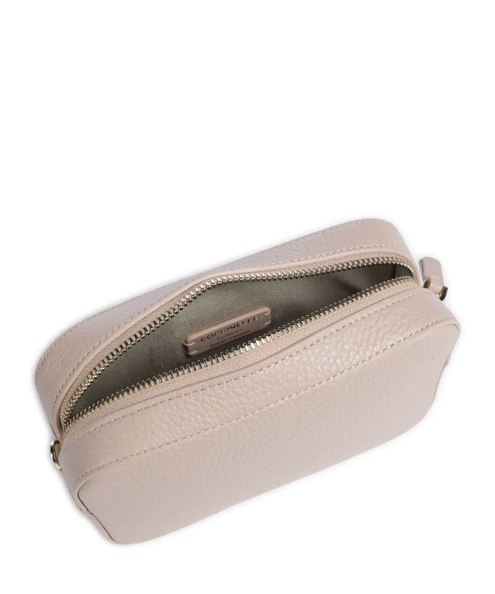 Coccinelle - Coccinelle Tebe Grained Leather Crossbody Bag - كوتشينيل - حقيبة كروس بودي كوتشينيل تيبي من الجلد المحبب