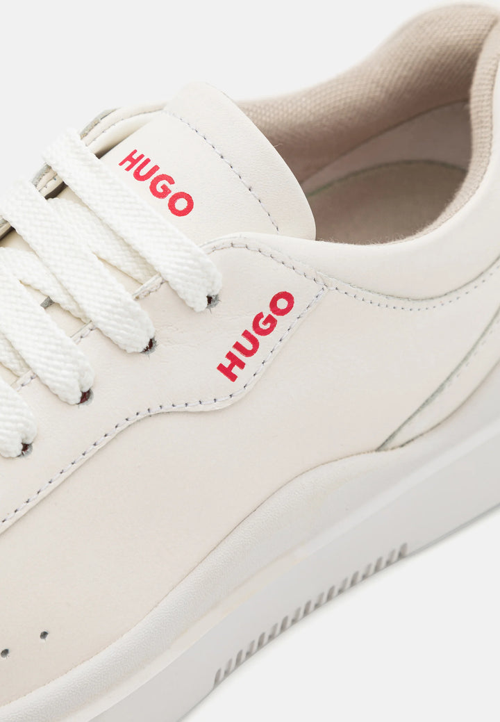 HUGO - HUGO White Leather Low-Top Sneakers - هوغو - حذاء رياضي جلدي أبيض منخفض من هوغو