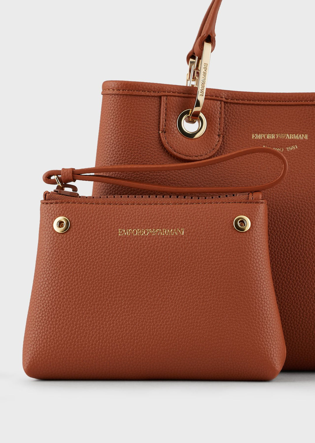 Emporio Armani SMALL MYEA SHOPPER BAG WITH DEER PRINT حقيبة تسوق إمبوريو أرماني صغيرة MYEA بطبعة غزال