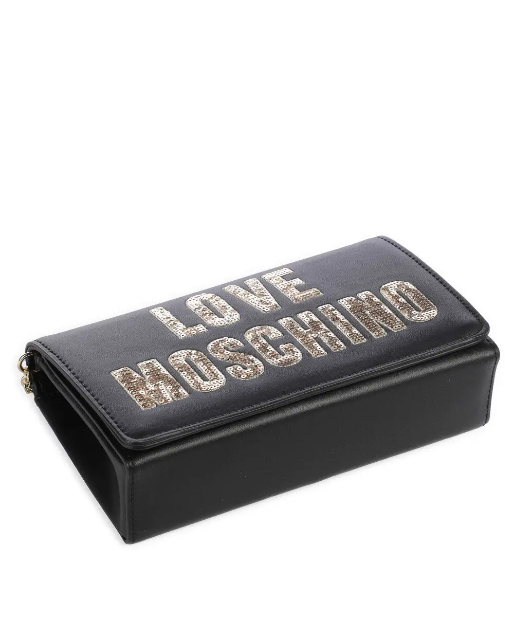 Love Moschino