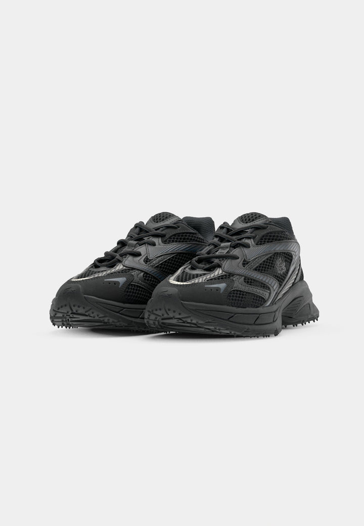 Lacoste L003 NEO SHOT 125 - Trainers - black - لاكوست حذاء رياضي L003 نيو شوت 125 - أسود