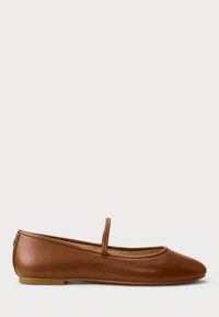 JAYNA NAPPA LEATHER MARY JANE FLAT - حذاء جاينا من جلد ناپا