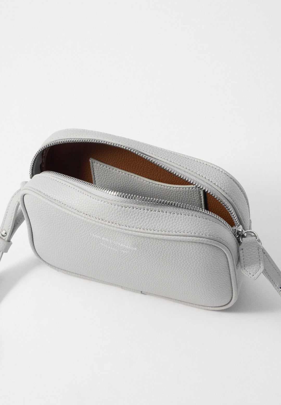 Emporio Armani CAMERA - Cross body bag - إمبوريو أرماني حقيبة كتف كروس بودي كاميرا
