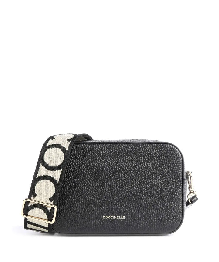 Coccinelle Tebe Crossbody Bag Grained Leather Black - كوتشينيلي - حقيبة كروس بودي Tebe من الجلد المحبب باللون الأسود