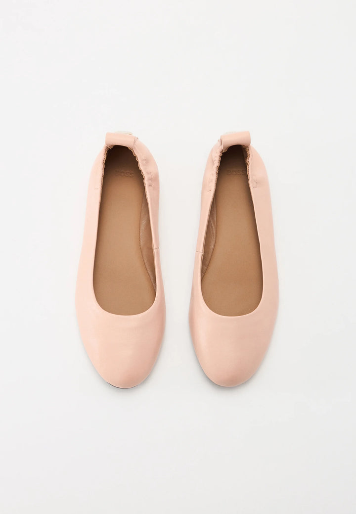 BOSS Ballet Pumps - بوس - حذاء باليه مسطح