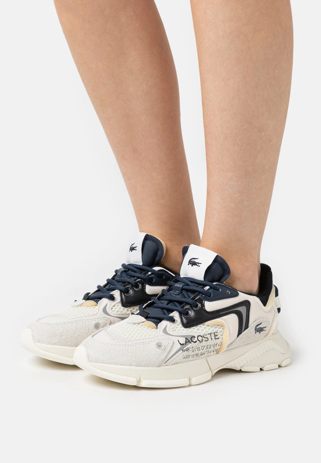 Lacoste Logo-Print Panelled Sneakers | White - لاكوست - حذاء رياضي بألواح وشعار مطبوع باللون الأبيض