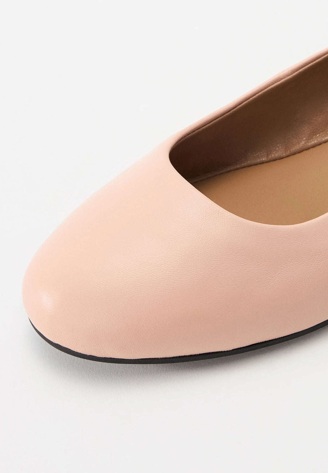 BOSS Ballet Pumps - بوس - حذاء باليه مسطح