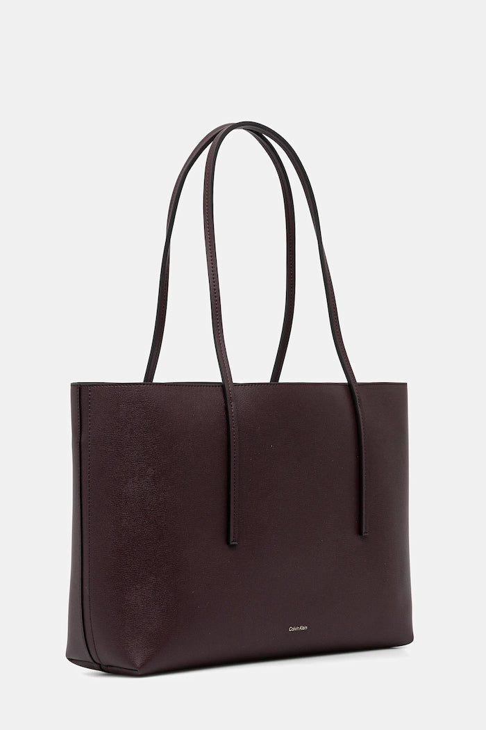 Calvin Klein Shopper - شنطة تسوق كالفين كلاين