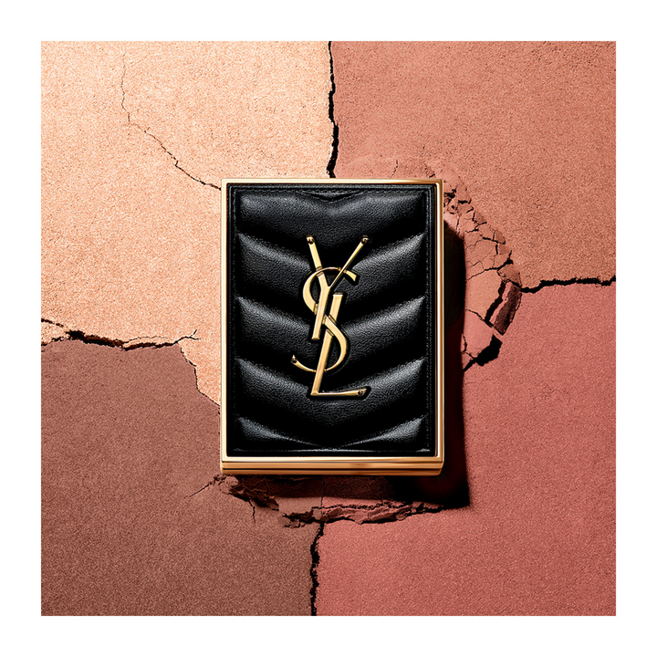 Yves Saint Laurent – Couture Mini Clutch Palette