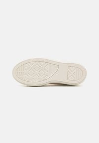 Converse CHUCK TAYLOR ALL STAR MOVE - High-top trainers - كونفرس حذاء رياضي تشاك تايلور أول ستار موف برقبة عالية