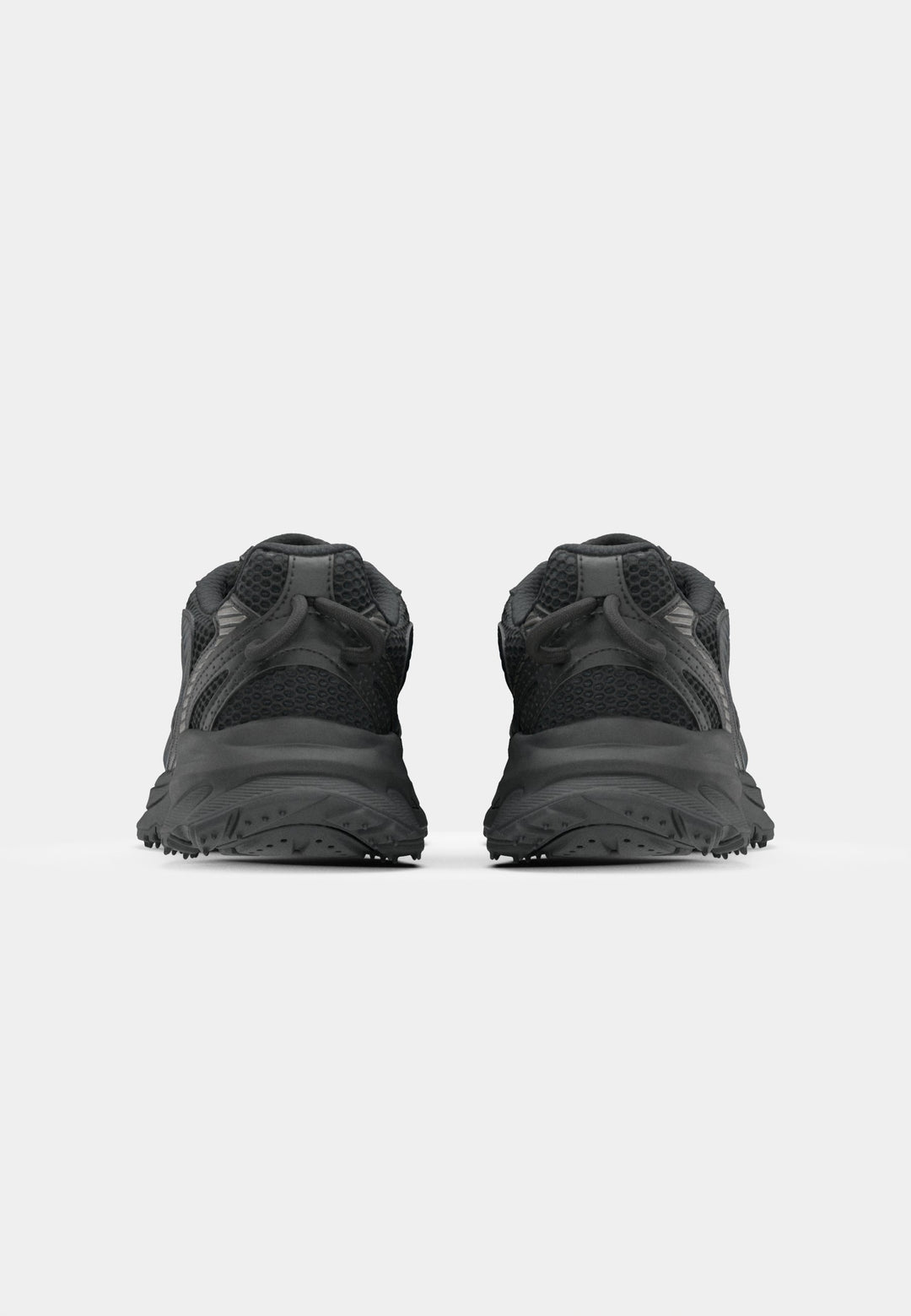 Lacoste L003 NEO SHOT 125 - Trainers - black - لاكوست حذاء رياضي L003 نيو شوت 125 - أسود