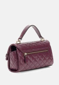 Guess MINI-HENKEL IDRA 4G-LOGO - Handbag - جيس حقيبة يد ميني-هينكل ايدرا بشعار 4G