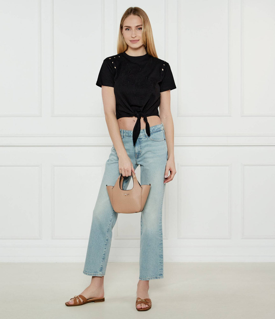 Leather Slippers Lady Ronii - الأحذية الجلدية للسيدات